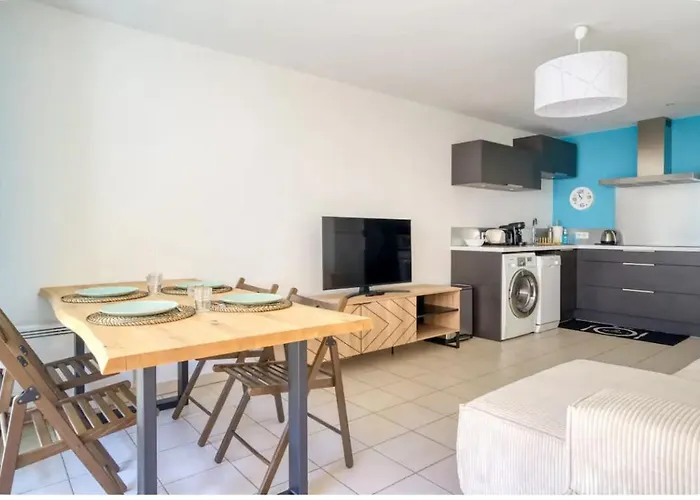 Spacieux 3 Pieces A 200M Des Plages